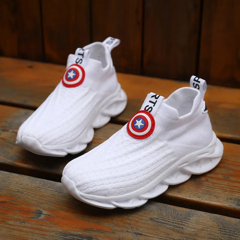 Children's black and white knitted overshoes with MD soles for runway events