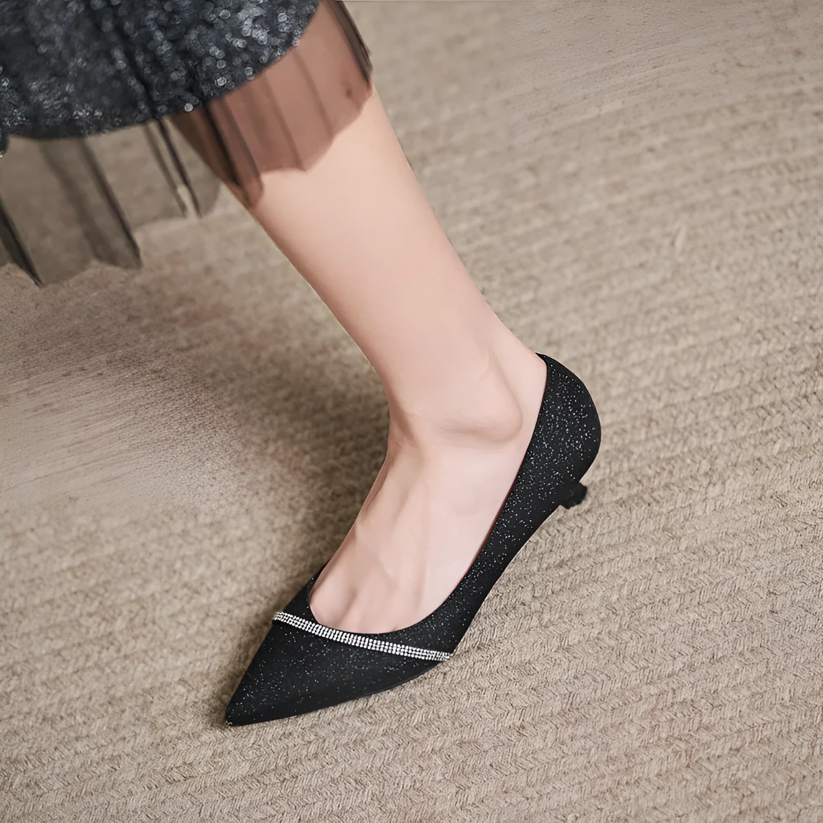 Black French style sequined high heels with 7cm thin heel on beef tendon sole
