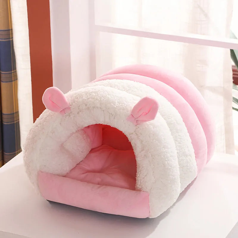 Closed cat nest with tunnel entrance in blue colour with removable washable cover