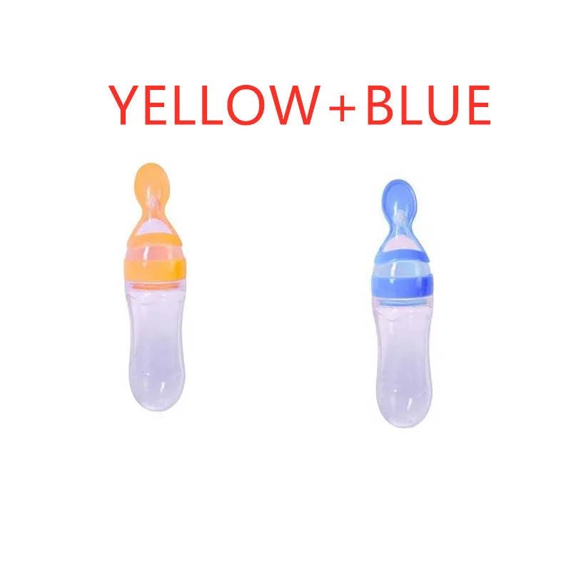 Clear disposable 18 oz paper drinking cup with a blue coloured lid on a table.