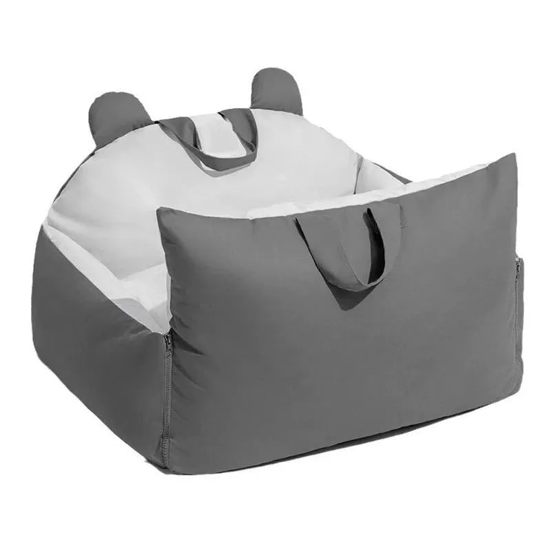 Removable washable dog car kennel in beige, shown in M and L sizes for vehicle travel.