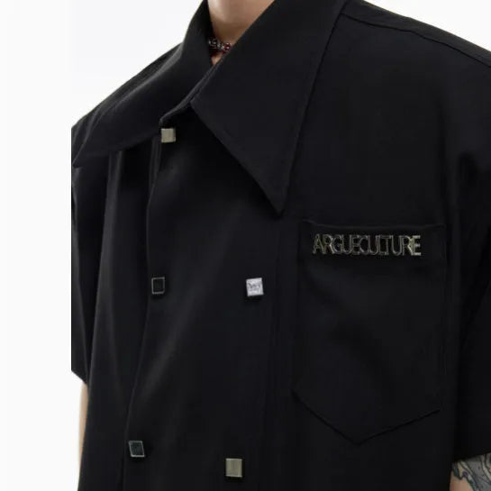 Men's loose fit casual short-sleeved shirt in white with lapel collar and decorative details