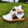 Casual shoes in Green and Pink for taking photos or video, lightweight design