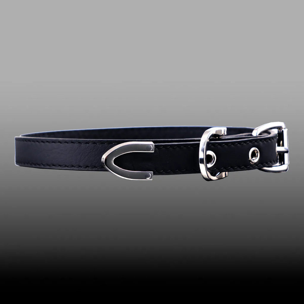 Black genuine leather collar with geometric metal pendant on adjustable 41-50cm chain