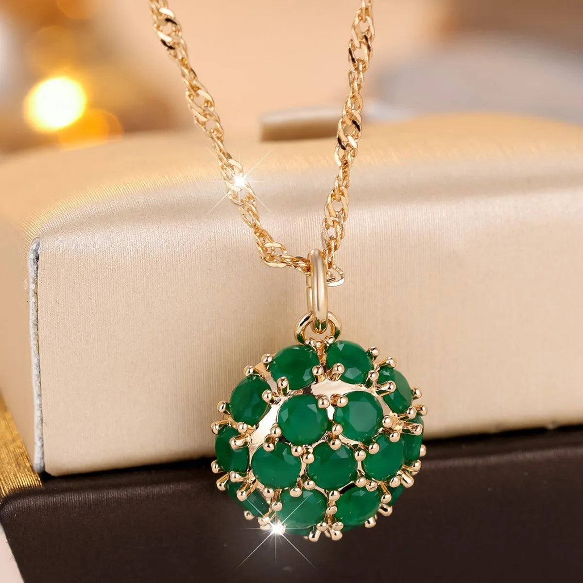 Round emerald full diamond pendant necklace on copper chain champagne gold colour geometric shape adjustable 51-60cm