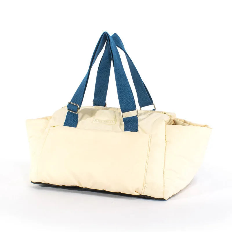 White portable cat bag made of peach skin velvet with cotton belt, measuring 45x35x26.5cm