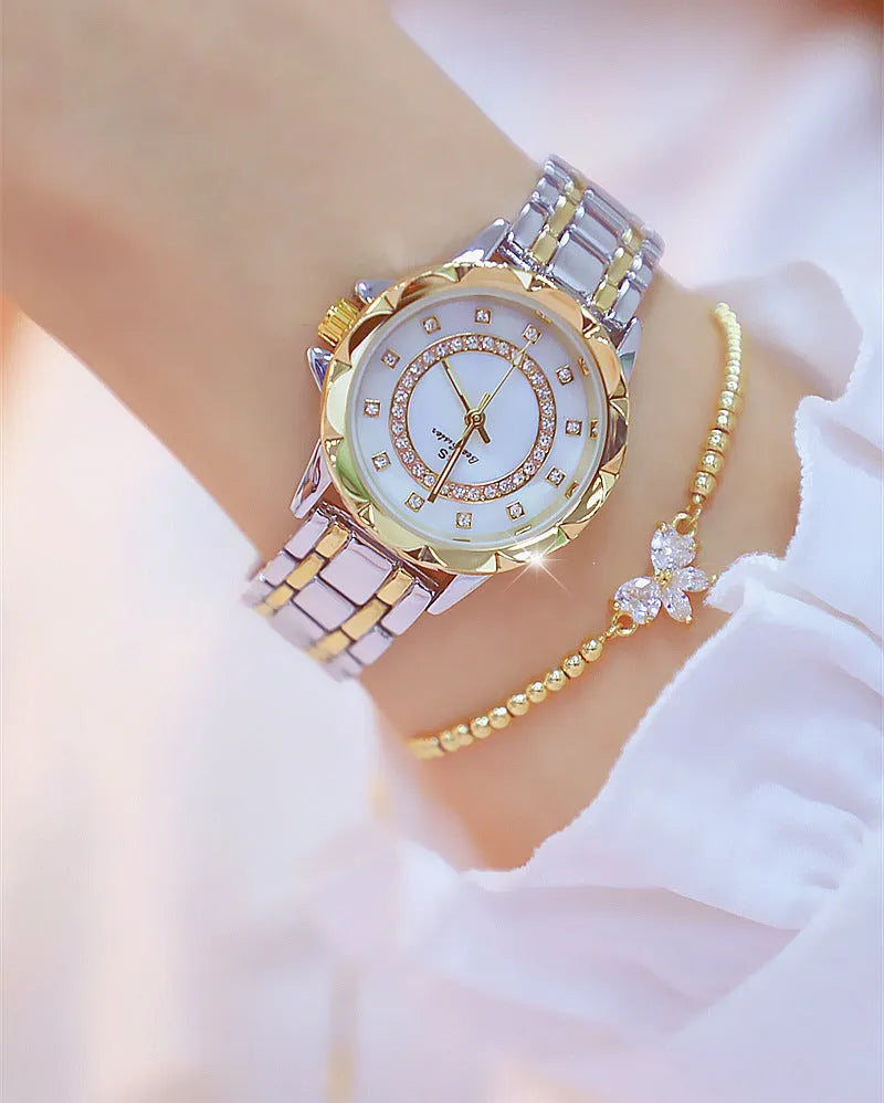 Women's diamond-set quartz wristwatch round alloy case 32mm gold finish mineral glass