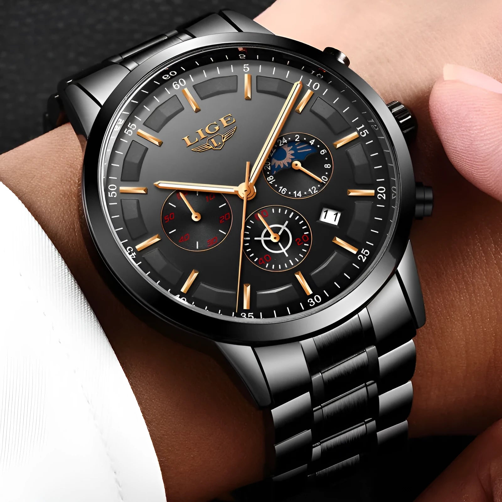 Men's waterproof quartz sports watch showing four colour options with 12mm case thickness