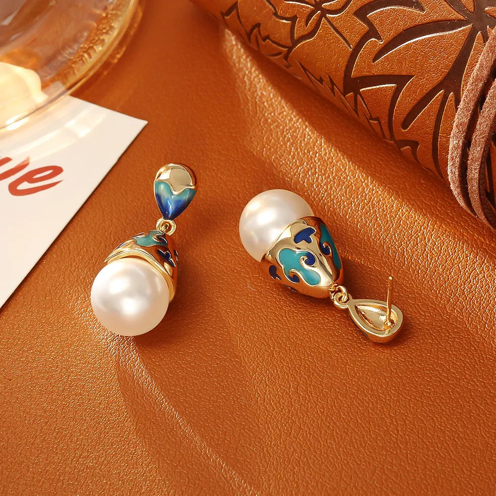 Enamel pearl stud earrings with real gold plating, geometric round design, Chinese style, on copper base