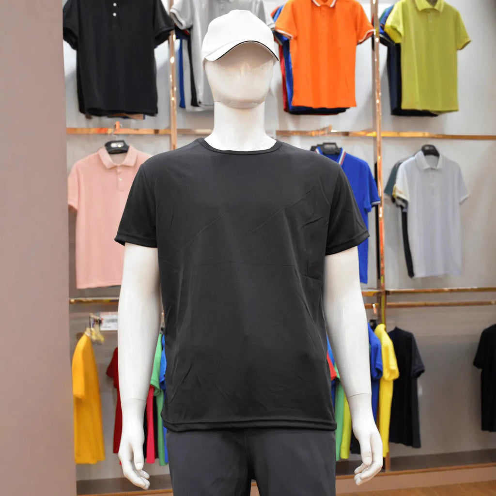 Short-sleeved slim fit round neck T-shirt in a bright colour on a hanger