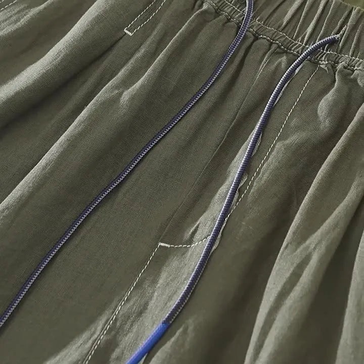 Men's linen casual shorts with loose straight-leg drooping style in black or green colours