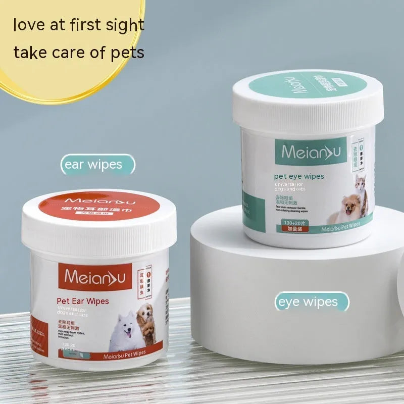 Box of pet ear and eye cleaning wipes with non-woven fabric, available in 130 or 150 pieces