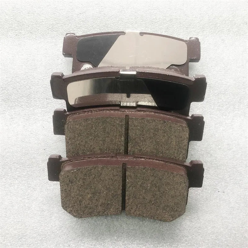 48413090A1 specification brake pad set for Ssangyong Actyon, Kairong, Rester, Ludi front wheels.