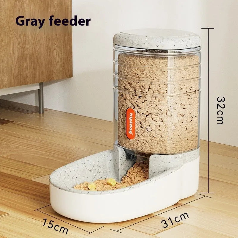 Second generation automatic pet drinker with 3.8L capacity in blue, green, grey or pink colours