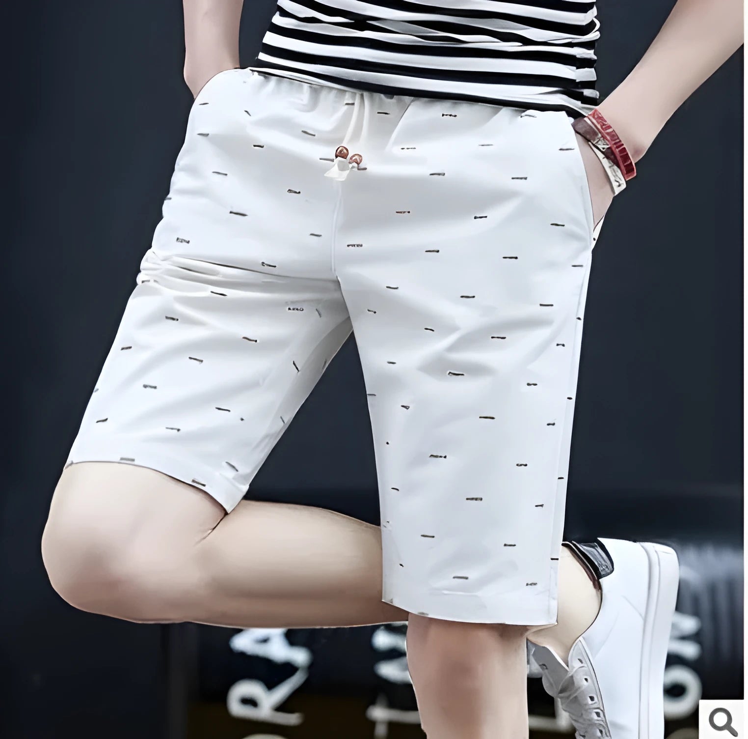 Men's cotton summer shorts in mid-waist design with lace-up placket closure