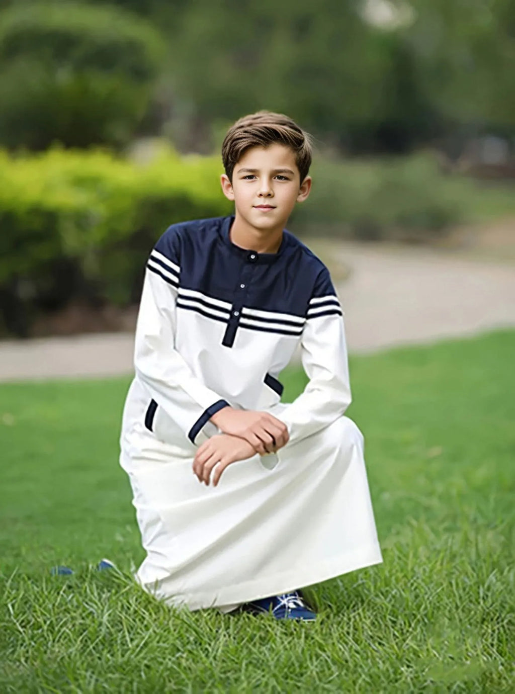 Boys fashion colour contrast striped button robe in black, white and khaki polyester