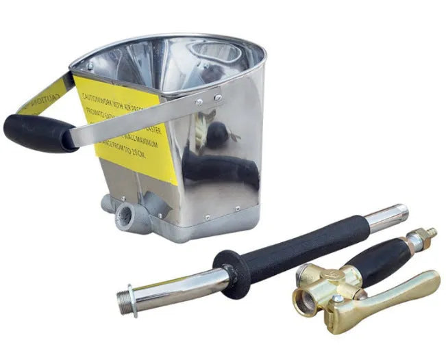 Automatic pneumatic spray gun with 74cm spray coverage for wall and roof coating applications