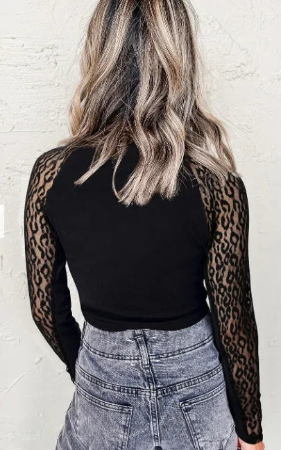 Black leopard print mesh stitching knitted long-sleeved top for women