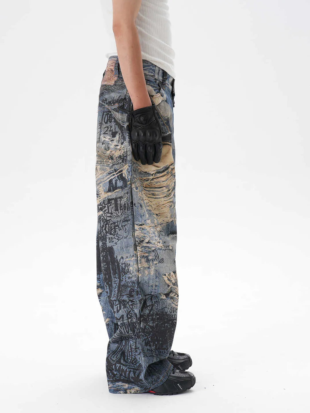 3D digital printed ripped graffiti straight jeans in picture colour, wide leg mid waist denim trousers