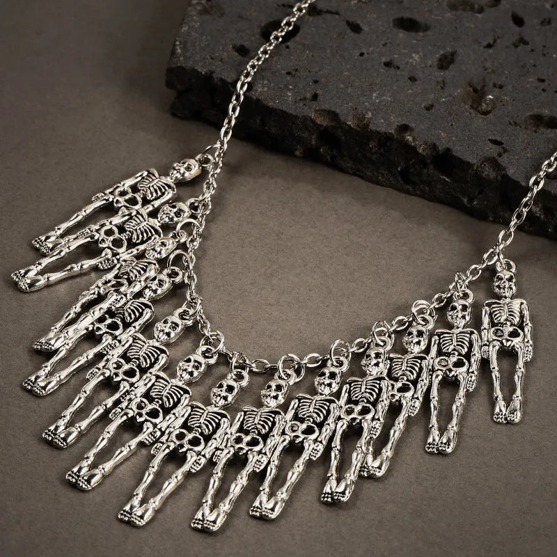 Skull and ghost claw necklace and earrings set in dark style with adjustable chain