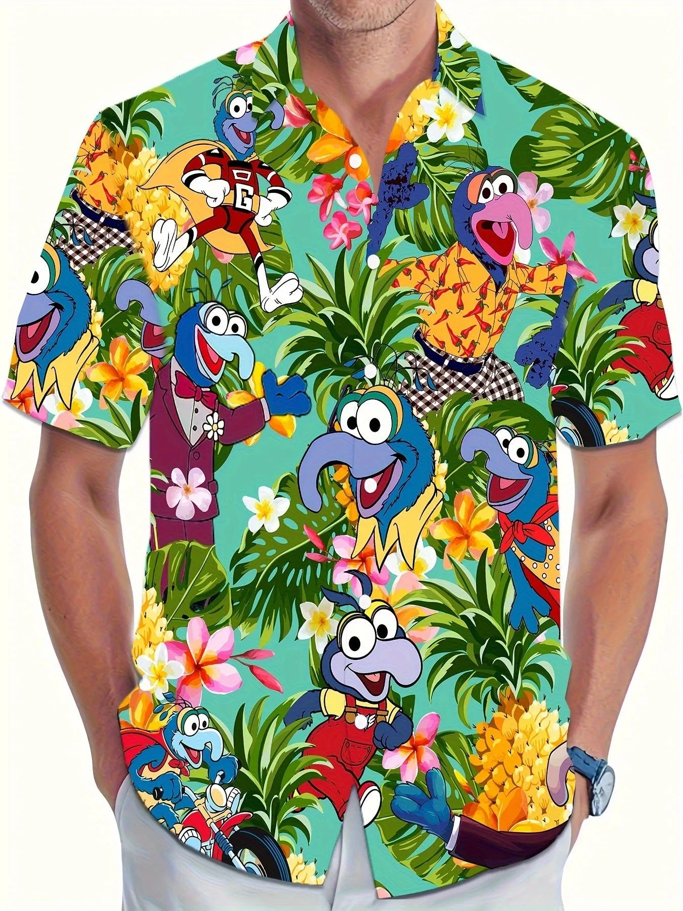 Men's floral pattern short sleeve shirt with loose cardigan fit for summer casual wear