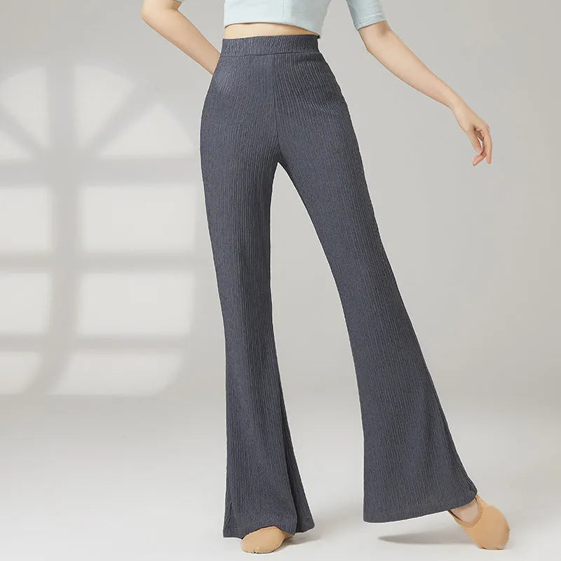 Women's solid colour polyester dance practice pants for classical ballet and body training.