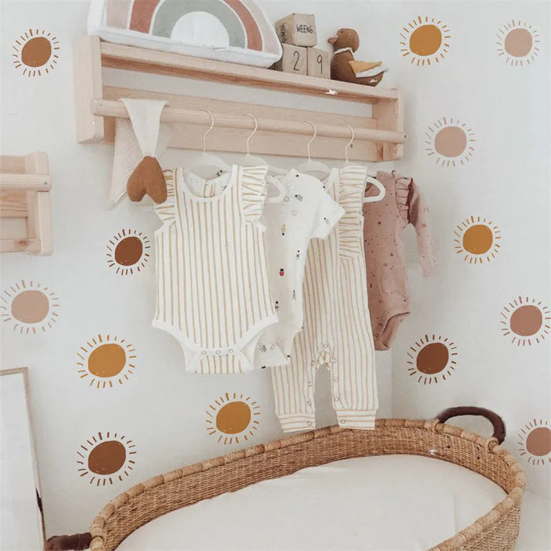 Cartoon sun self-adhesive plastic wall sticker, 29x20cm, three layouts, children's room decoration