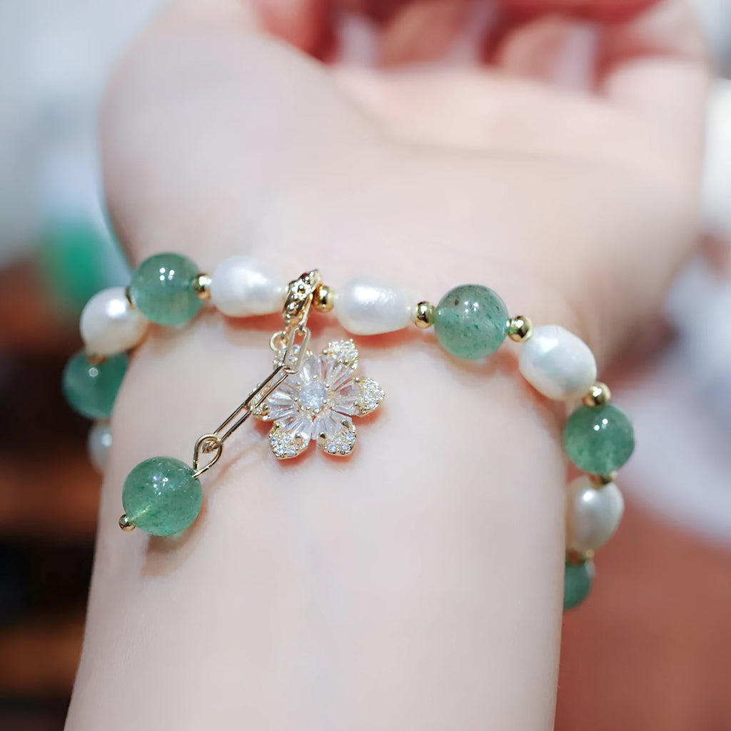 Green freshwater pearl bracelet with Chinese knot design and peace buckle closure