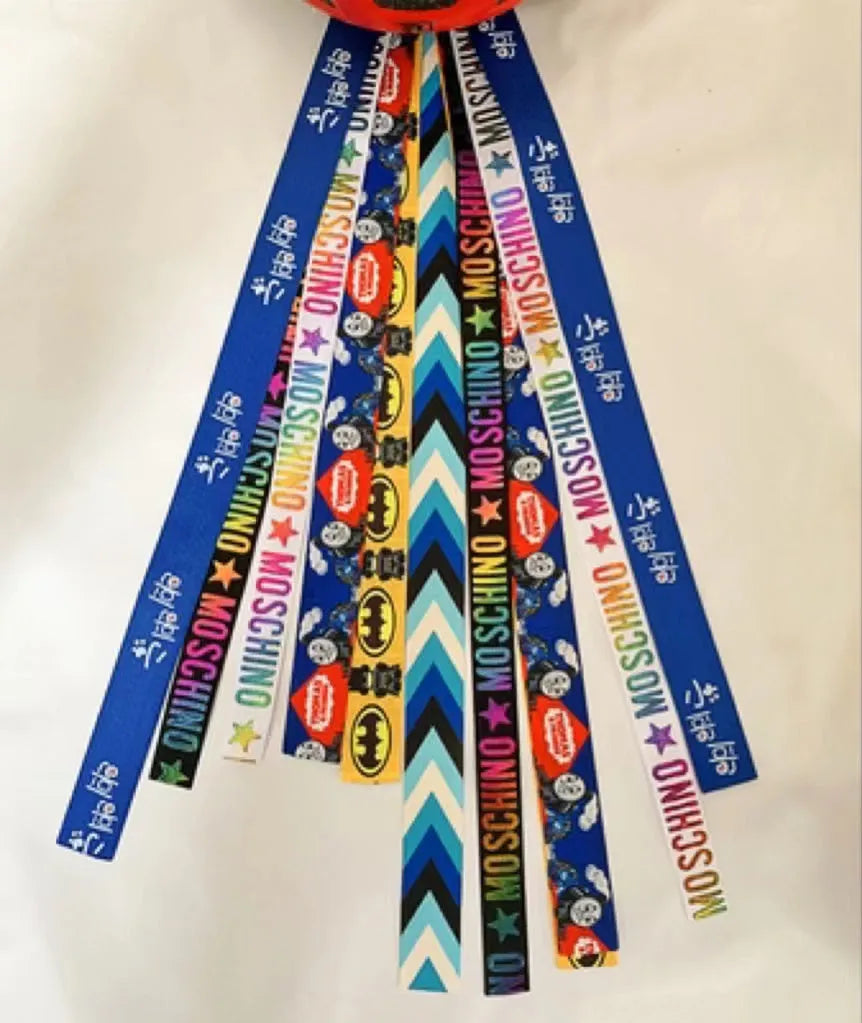 Children's helmet decorative streamers in multiple colours for skating and ski safety gear