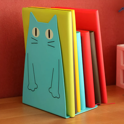 Pair of iron bookends in blue colour, 14 x 20.5 x 10.5cm, holding books upright on a shelf
