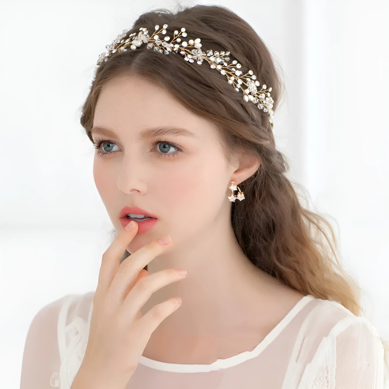 Gold alloy hair hoop with water diamond element 36cm width