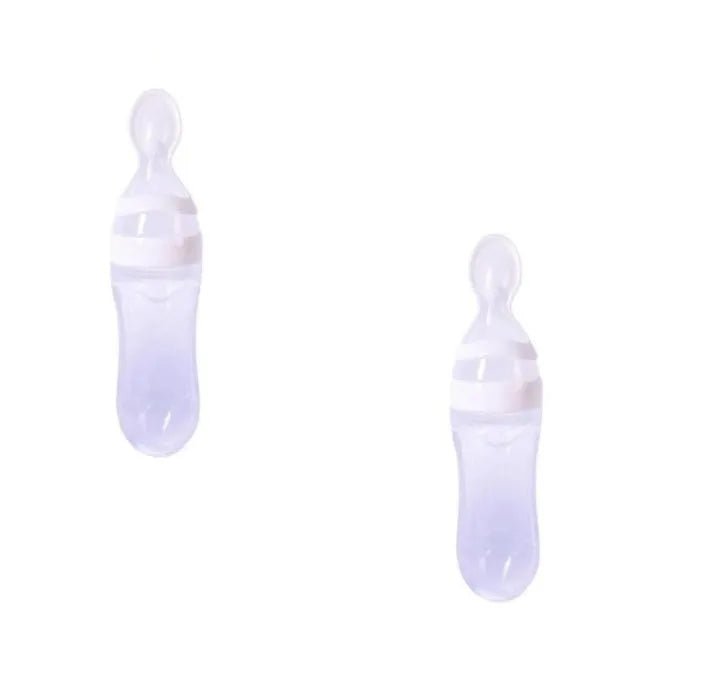 Clear disposable 18 oz paper drinking cup with a blue coloured lid on a table.