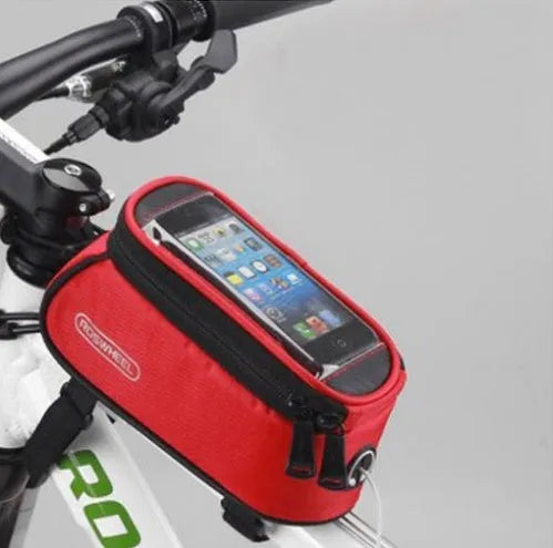 ROSWHEEL black PVC bicycle frame bag for mobile phone mounted on a bike.