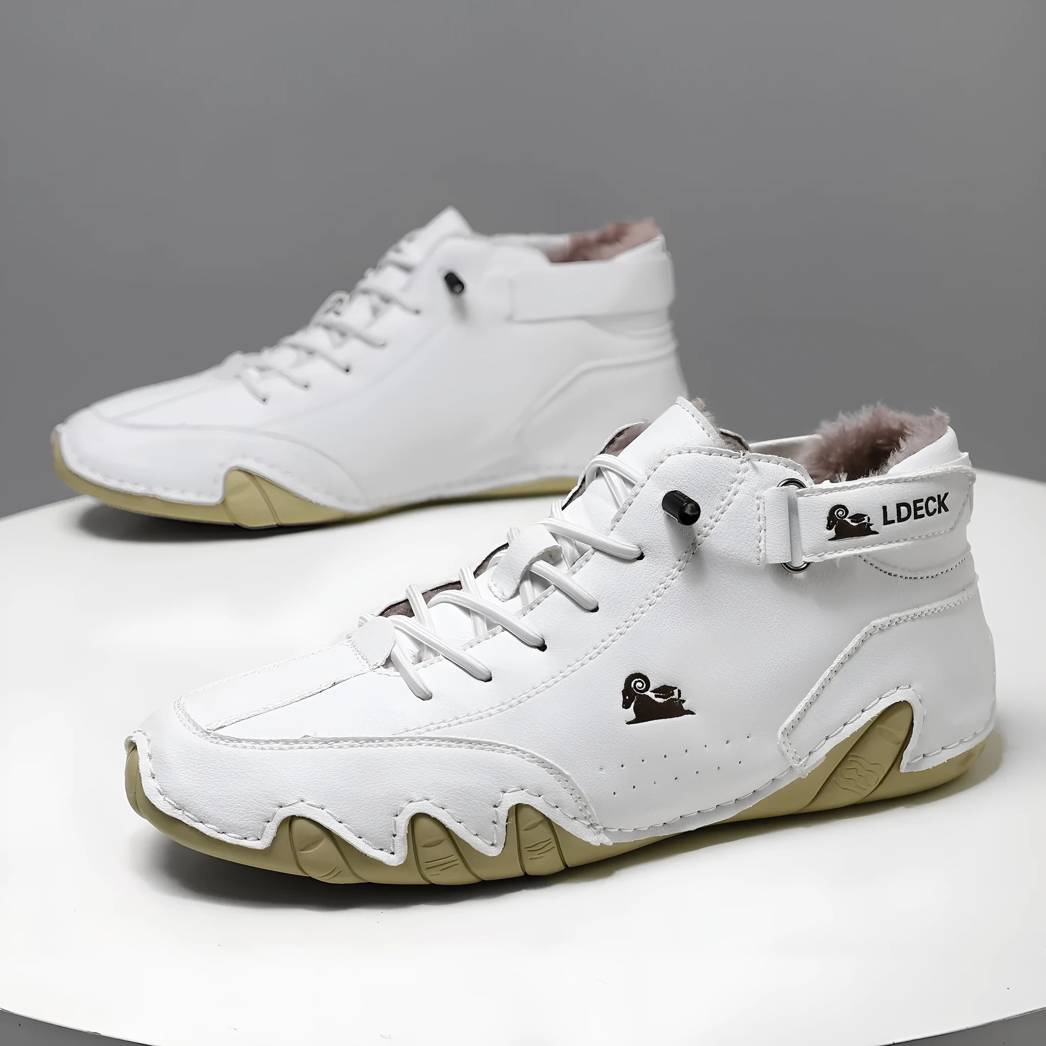 Winter fleece-lined Martin boots in solid colour with rubber sole and elastic band