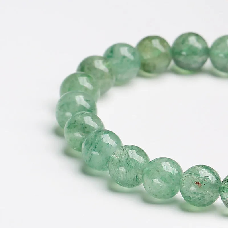 Women's green strawberry quartz 7.5mm bead bracelet with hand-woven Chinese style auspicious patterns