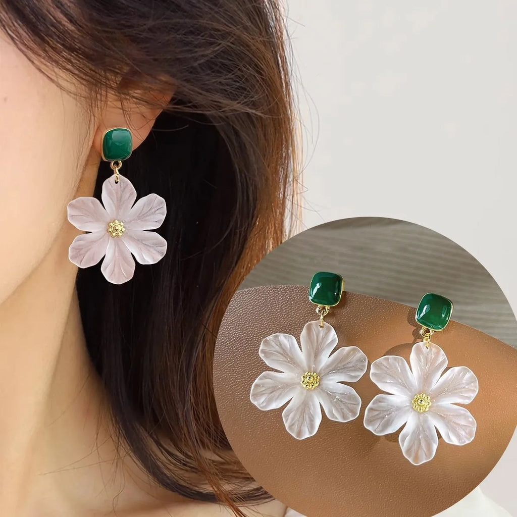 Dark green sterling silver needle flowers sweet earrings for women
