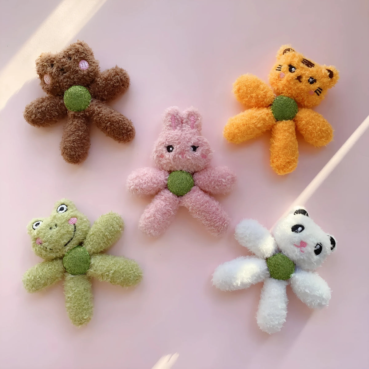Indoor catnip ball toy in animal design, 12.5 by 11 cm, edible catnip filling for teeth cleaning and interactive play