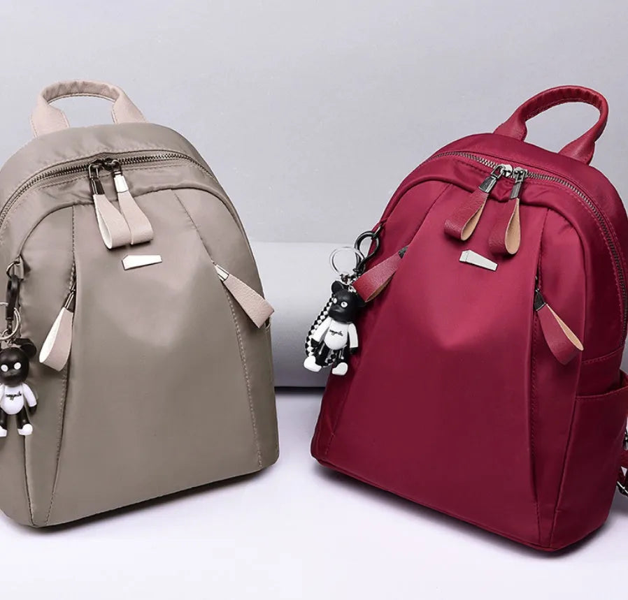 Medium square rucksack in Oxford cloth with internal organisers and double straps