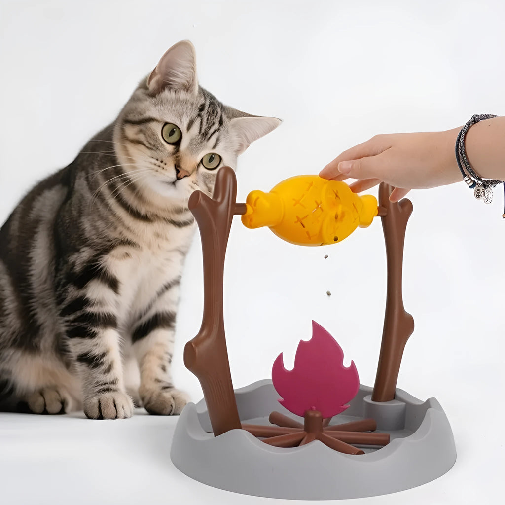 Barbecue-style tumbling cat toy and food feeder with dimensions 30x30x29cm