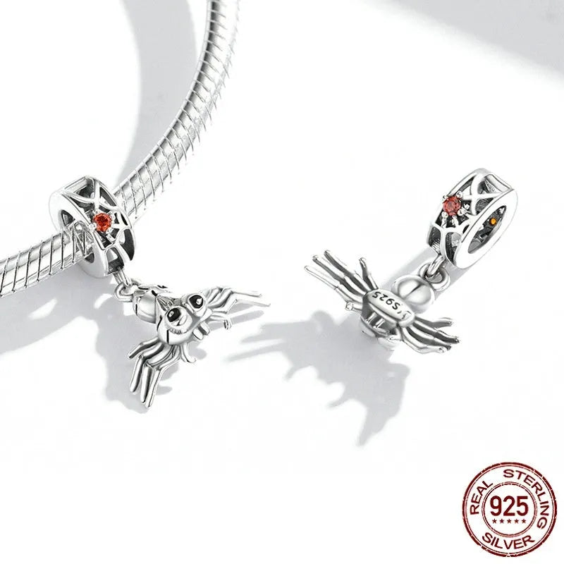 925 silver electroplated spider bead pendant 1.9x1.4cm on white background