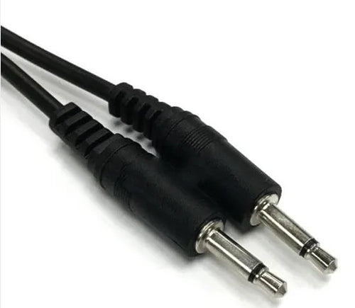 Black 3.5 mm audio extender cable with male plug and female socket, 1 metre in length.
