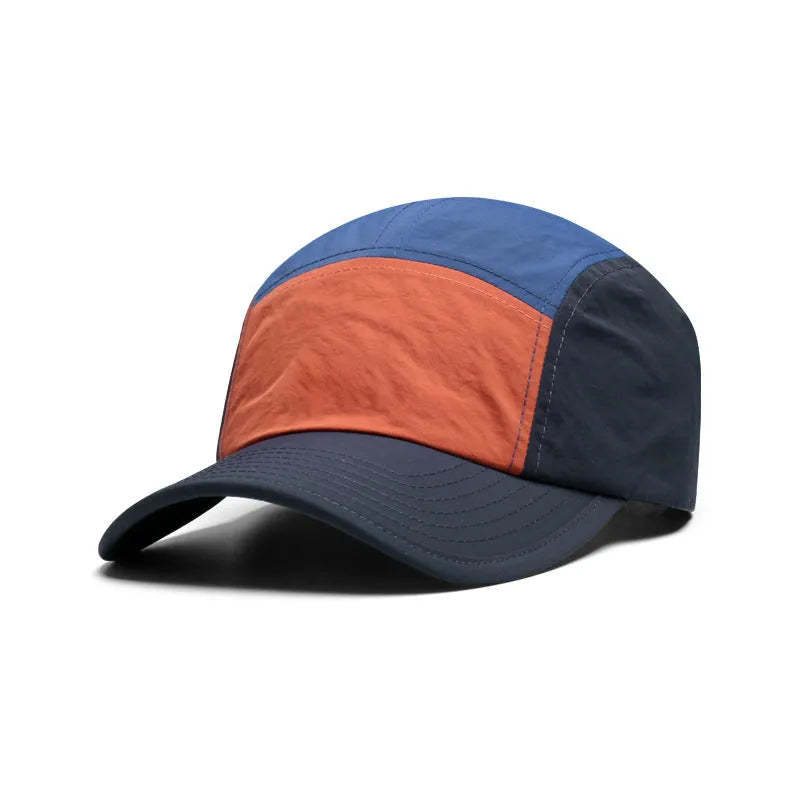 Men's quick-drying baseball cap in cotton-polyester blend with curved brim showing colour-matched design