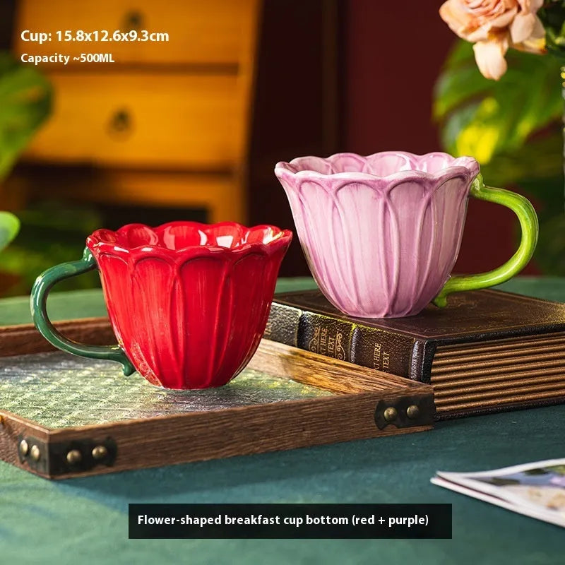 Ceramic breakfast mug with floral pattern, 500ml capacity, in red or purple.