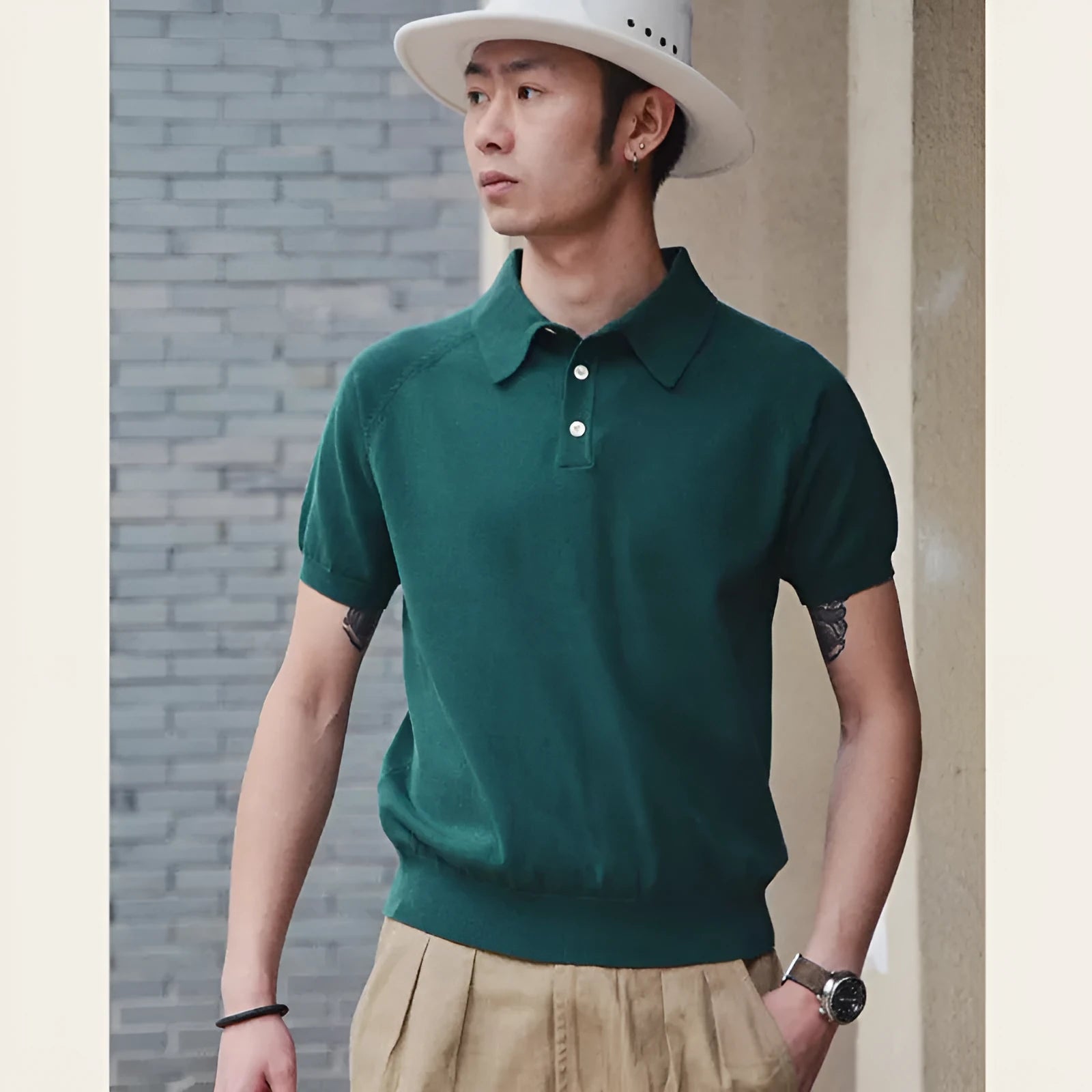 Retro knitted cotton short-sleeved T-shirt in slim fit showing dark brown colour option