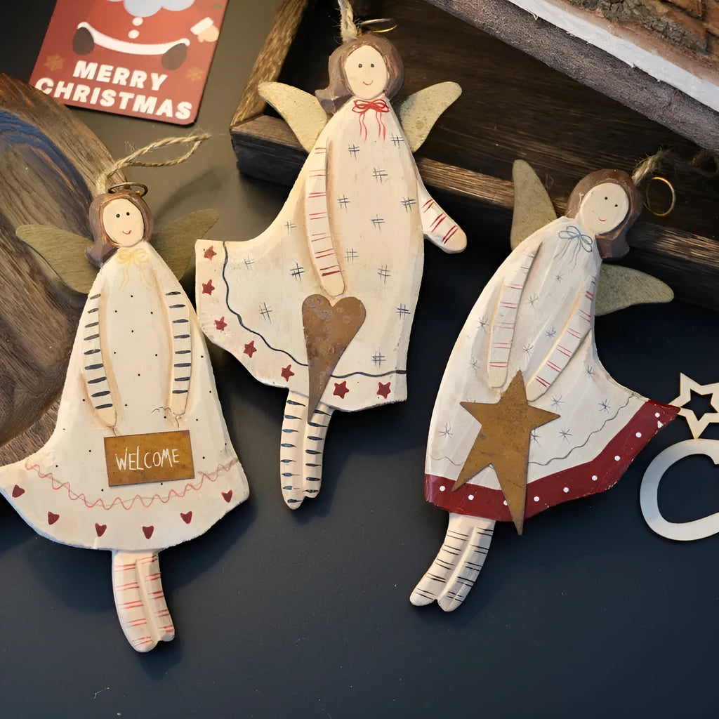 Wooden door plate pendant with hand-painted heart, XINGX and letter motifs in American country style
