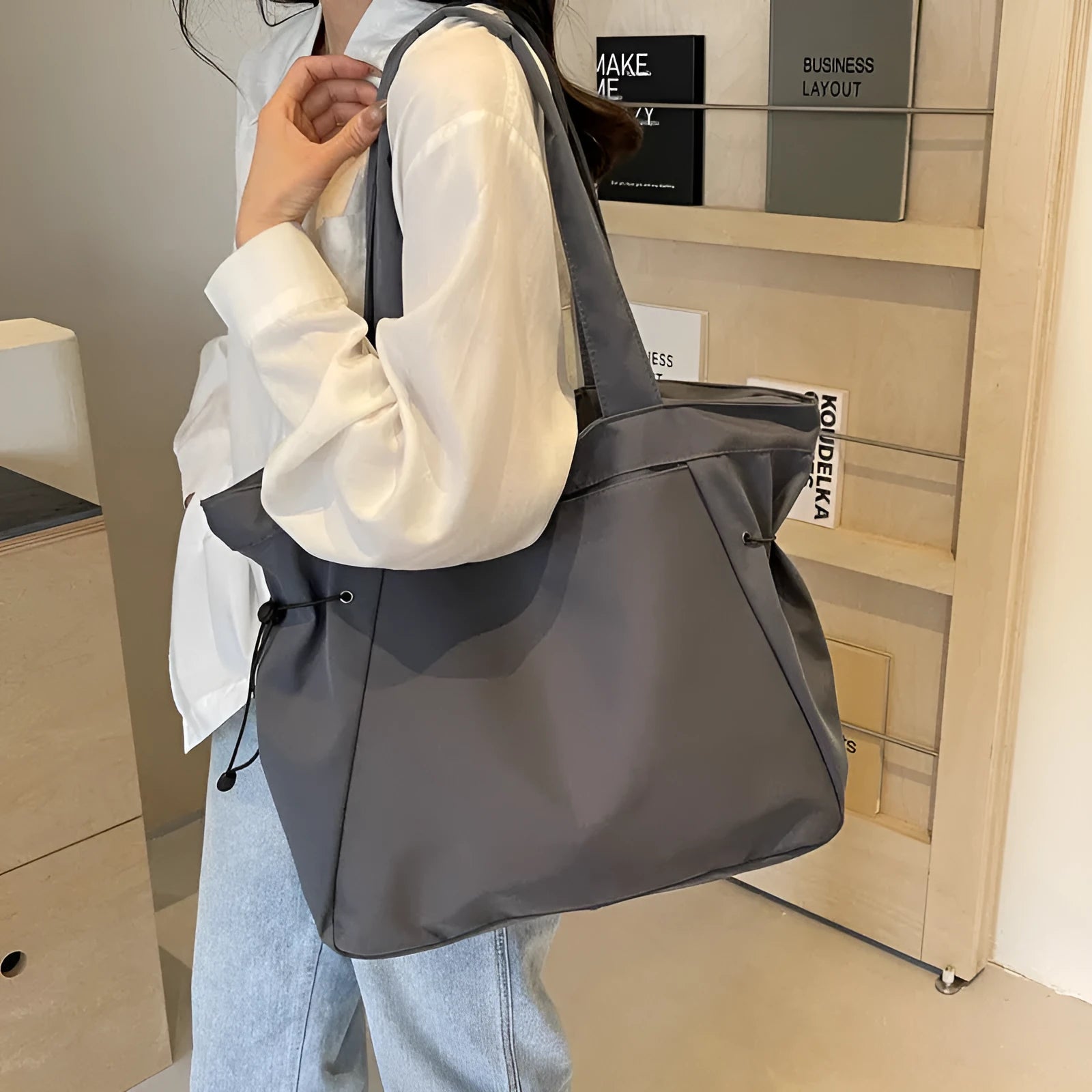 Soft Oxford cloth folding tote bag in a street-trend style, shown in one of its five colour options.