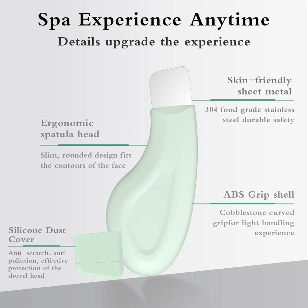 Green stainless steel pore scraper tool with a non-slip handle for removing blackheads on nose and face.