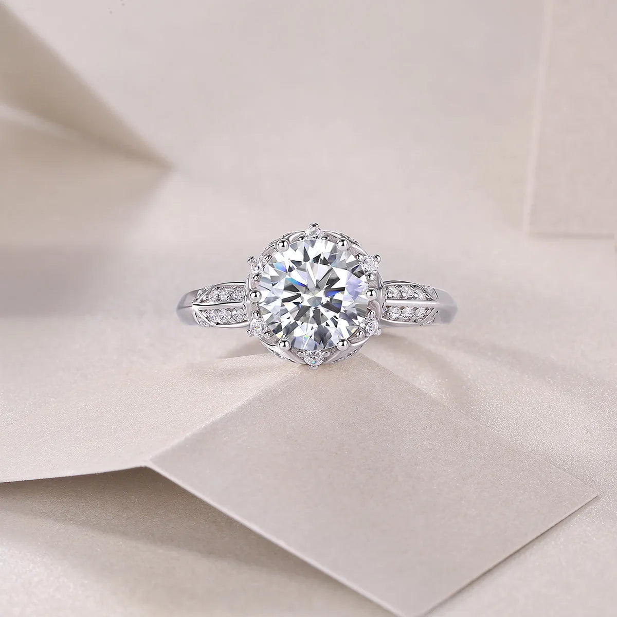 Life Theater 2 carat moissanite wedding ring set S925 silver platinum plated on white background