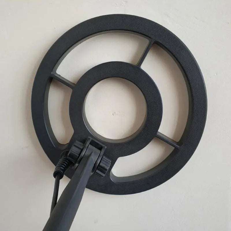 Black and yellow GC1028 professional metal detector with LCD display and adjustable pole.
