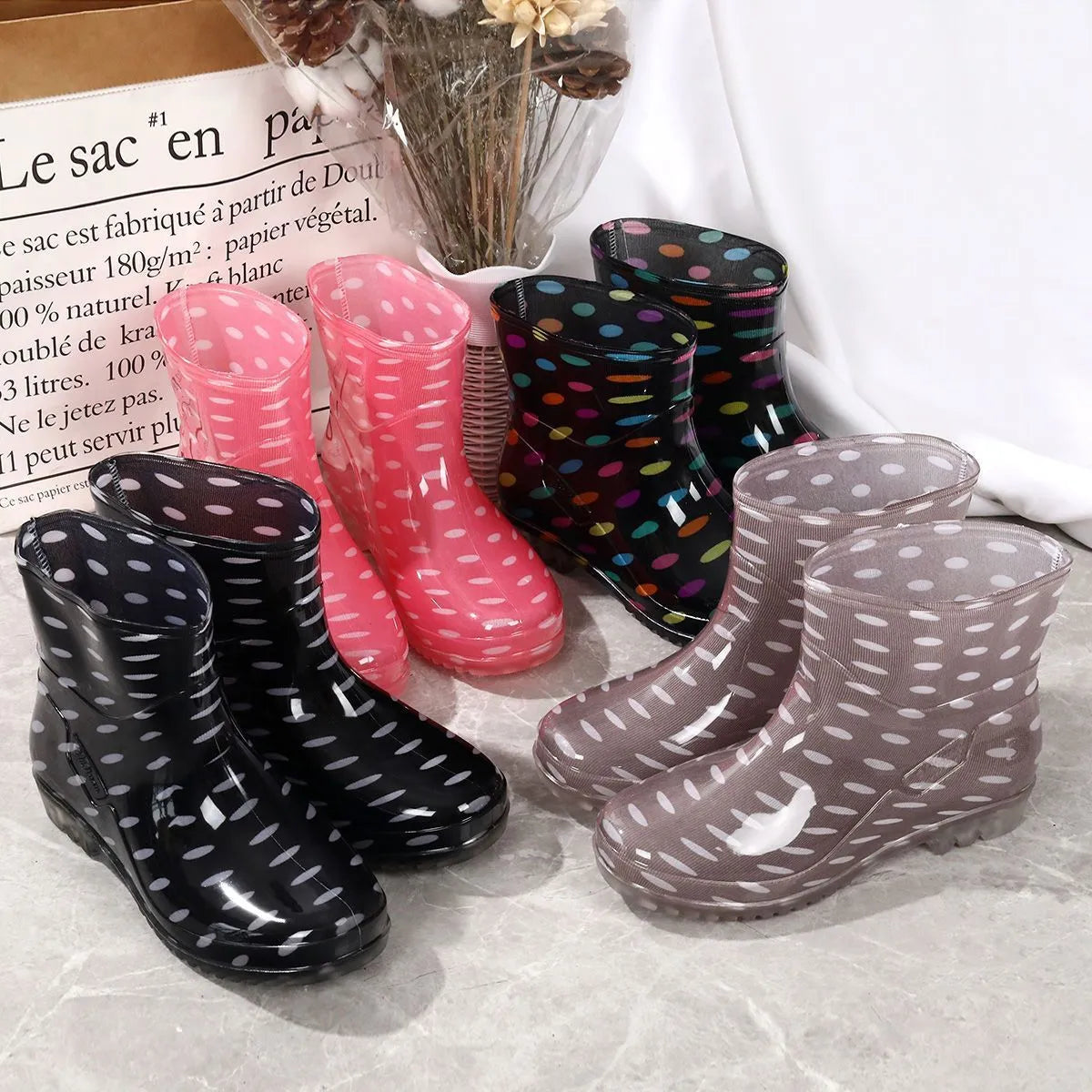 Women's short low-top PVC rain boots in assorted colours and patterns, waterproof non-slip sole